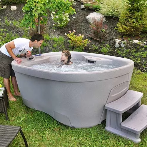 InnovaSpa Urbania Hot Tub - Latte
